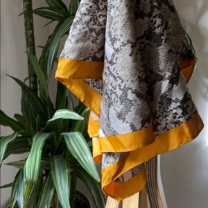 Yellow/Snakeskin Neck Scarf